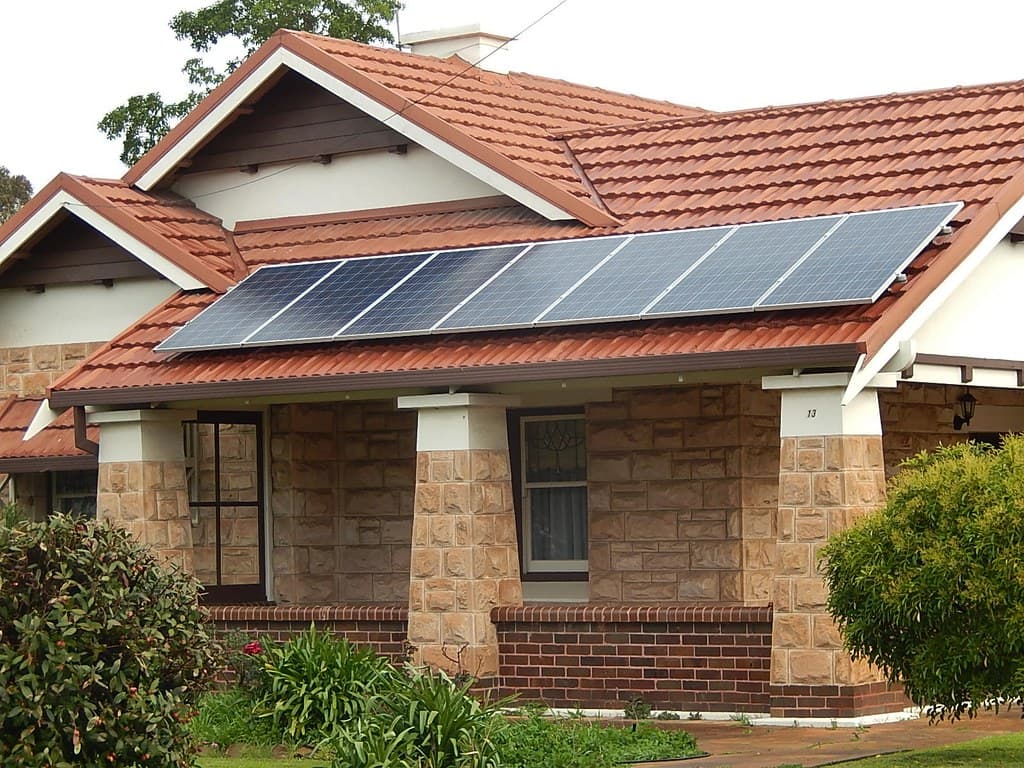 solar panel house